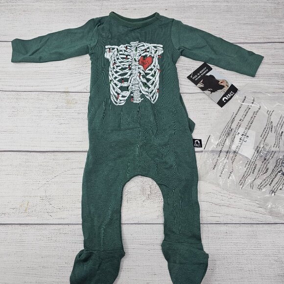 NWT Rags To Raches Baby Boy Xmas Skeleton Peek-A-Booty‎ Romper Size 0-3 months - Picture 2 of 5